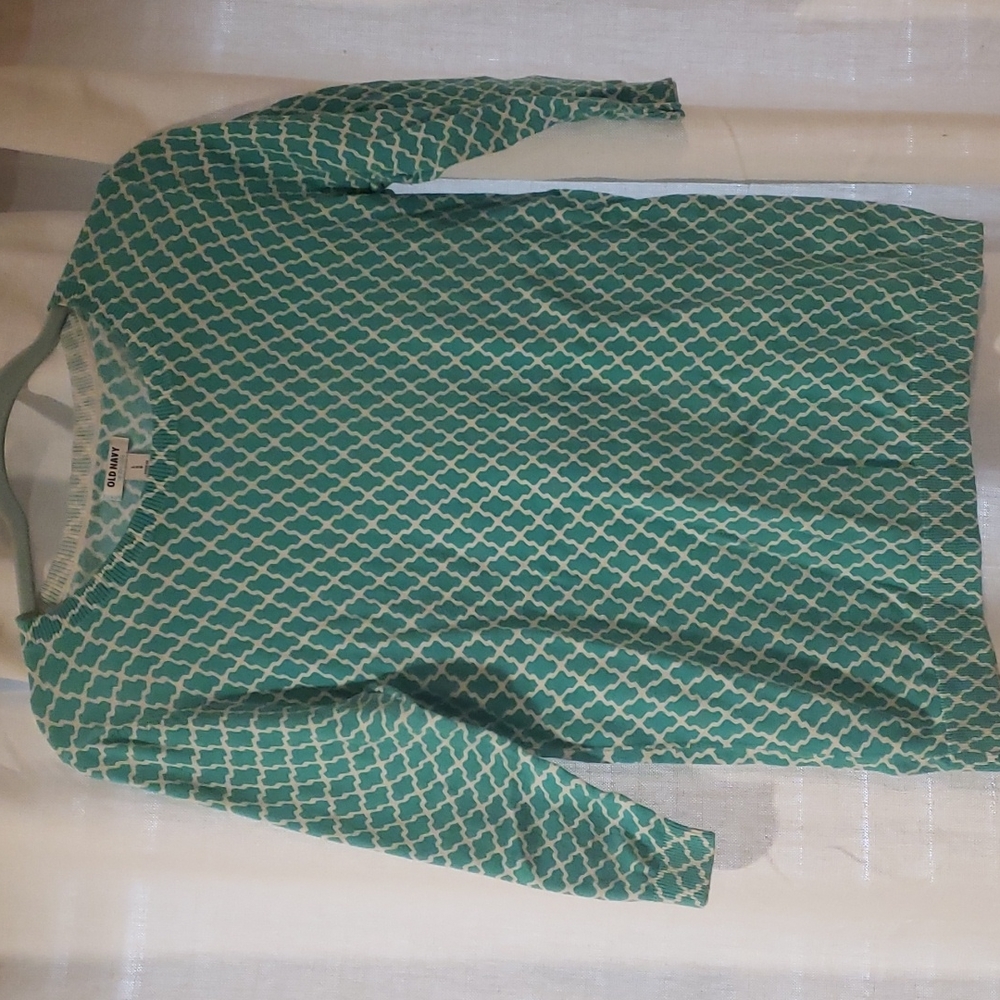 Old Navy  size large sweater